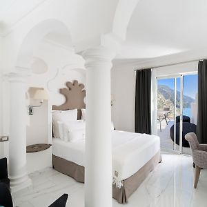 Camera con letto king size